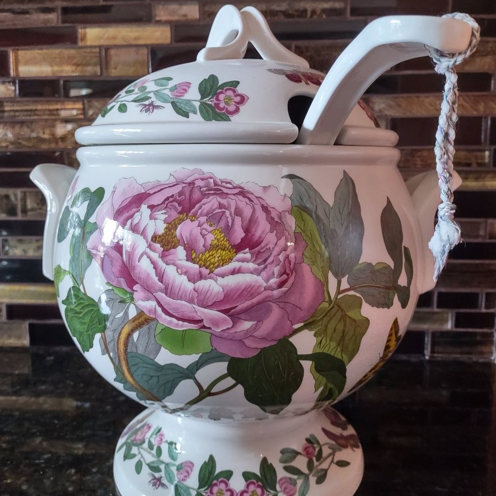 Portmeirion Botanic Garden Peony Soup Tureen